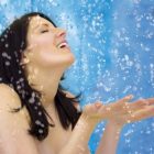 Khi mang thai tắm nước nóng có tốt?