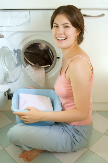 Khắc phục tình trạng máy giặt kêu to, rung lắc