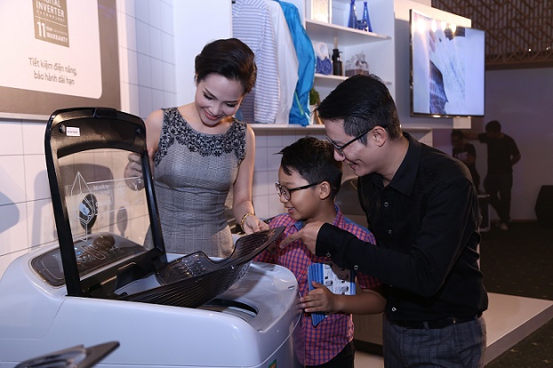 Có nên mua máy giặt có khay giặt tay